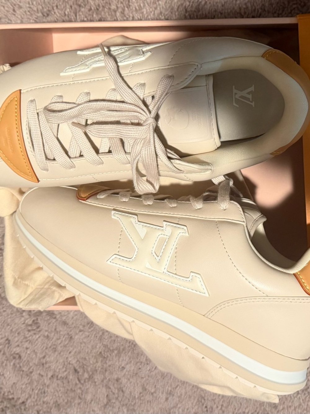 Never-Worn Louis Vuitton Men's Buttersoft Sneaker - Picture 4 of 6